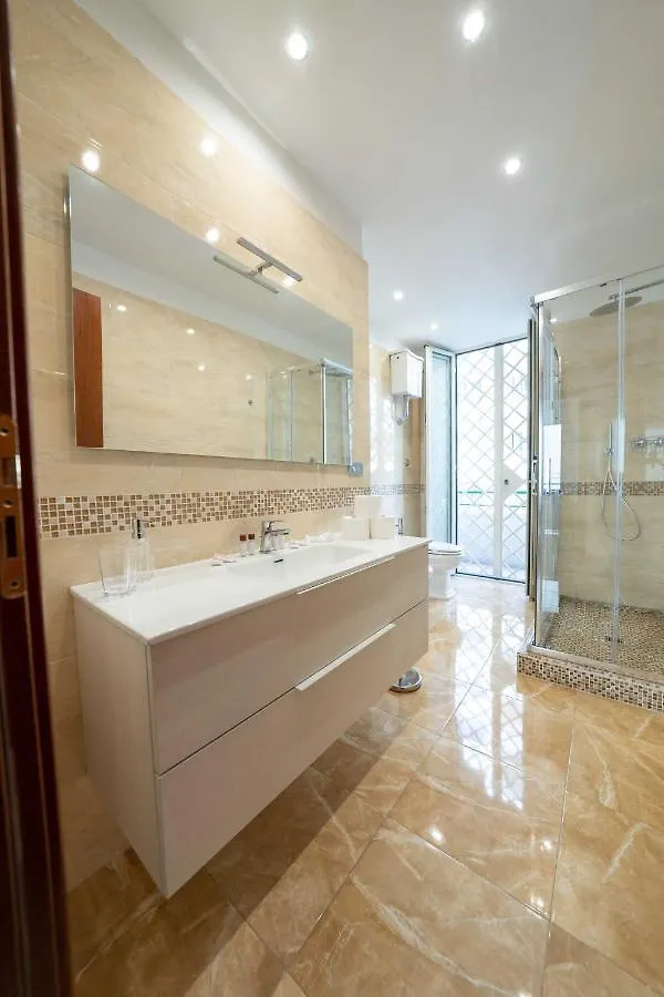 Chiaia Apartment San Pasquale By Dimorra Neapel Italien