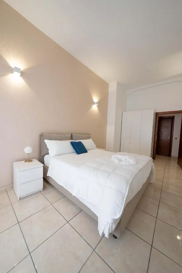 Chiaia Apartment San Pasquale By Dimorra Naples